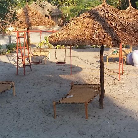 Mafia Beach Resort Kilindoni Екстер'єр фото